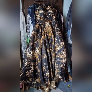 JessaKae Black and Gold Floral Jacquard Full Skirt